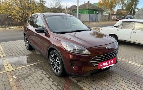 Ford Escape, 2021 год, 2 350 000 рублей, 7 фотография