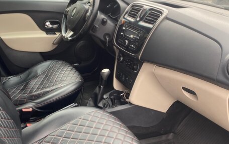 Renault Logan II, 2014 год, 310 000 рублей, 6 фотография