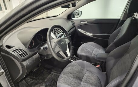 Hyundai Solaris II рестайлинг, 2016 год, 945 000 рублей, 5 фотография