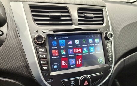 Hyundai Solaris II рестайлинг, 2016 год, 945 000 рублей, 12 фотография