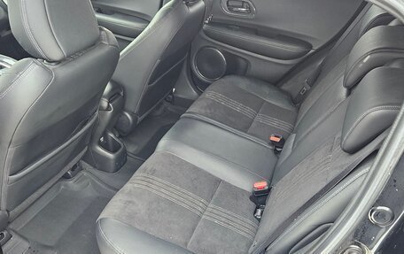 Honda Vezel, 2018 год, 1 600 000 рублей, 17 фотография