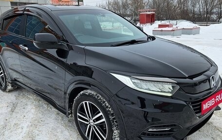 Honda Vezel, 2018 год, 1 600 000 рублей, 4 фотография