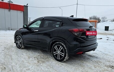 Honda Vezel, 2018 год, 1 600 000 рублей, 9 фотография