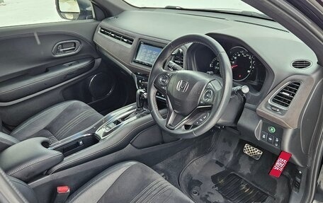 Honda Vezel, 2018 год, 1 600 000 рублей, 13 фотография