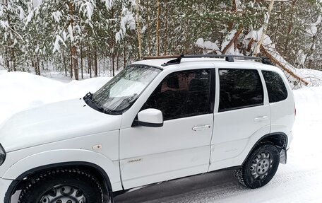 Chevrolet Niva I рестайлинг, 2016 год, 450 000 рублей, 3 фотография