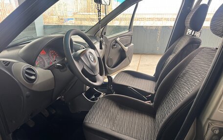 Renault Logan I, 2010 год, 590 000 рублей, 10 фотография