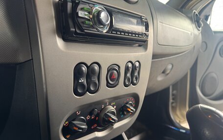 Renault Logan I, 2010 год, 590 000 рублей, 19 фотография