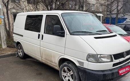 Volkswagen Transporter T4, 2001 год, 850 000 рублей, 3 фотография
