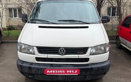 Volkswagen Transporter T4, 2001 год, 850 000 рублей, 2 фотография