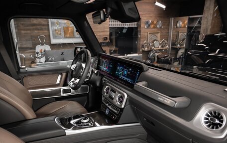 Mercedes-Benz G-Класс AMG, 2023 год, 34 000 000 рублей, 23 фотография