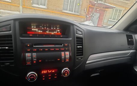 Mitsubishi Pajero IV, 2012 год, 1 785 000 рублей, 9 фотография