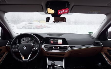 BMW 3 серия, 2019 год, 3 450 000 рублей, 22 фотография