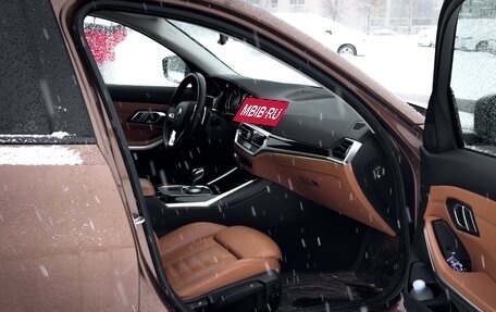 BMW 3 серия, 2019 год, 3 450 000 рублей, 26 фотография