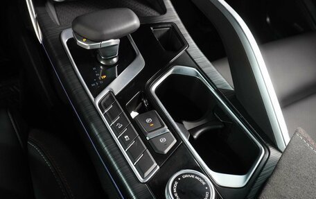 Geely Tugella FY11, 2023 год, 3 300 000 рублей, 27 фотография