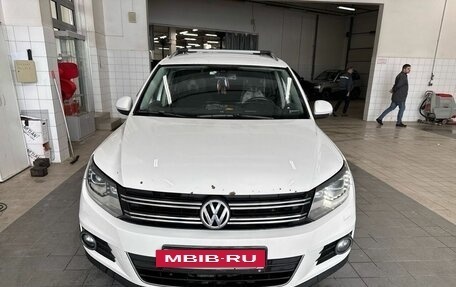 Volkswagen Tiguan I, 2012 год, 1 230 000 рублей, 3 фотография