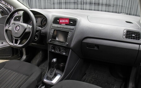 Volkswagen Polo VI (EU Market), 2016 год, 1 049 000 рублей, 11 фотография