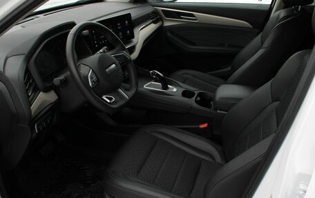 Haval F7, 2024 год, 2 450 000 рублей, 18 фотография