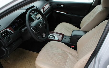 Toyota Camry, 2013 год, 1 450 000 рублей, 14 фотография