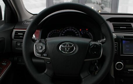 Toyota Camry, 2013 год, 1 450 000 рублей, 18 фотография
