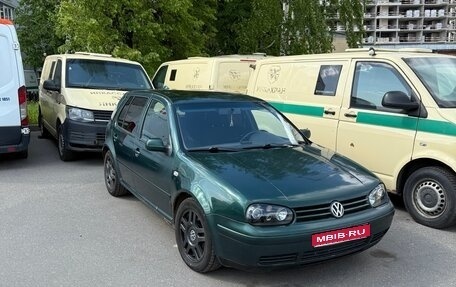 Volkswagen Golf IV, 1998 год, 355 000 рублей, 1 фотография