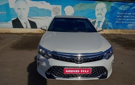 Toyota Camry, 2017 год, 2 000 000 рублей, 1 фотография