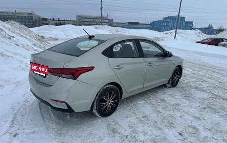 Hyundai Solaris II рестайлинг, 2019 год, 1 070 000 рублей, 3 фотография