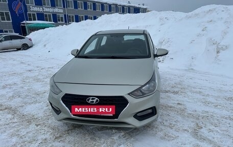 Hyundai Solaris II рестайлинг, 2019 год, 1 070 000 рублей, 8 фотография
