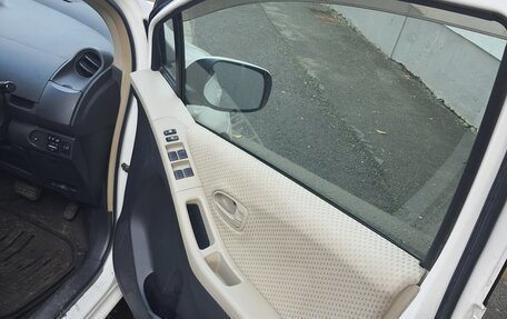 Toyota Vitz, 2006 год, 570 000 рублей, 9 фотография