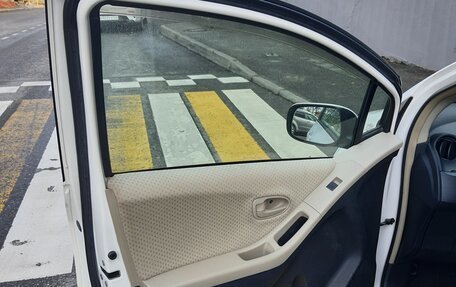 Toyota Vitz, 2006 год, 570 000 рублей, 11 фотография