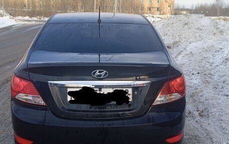 Hyundai Solaris II рестайлинг, 2012 год, 620 000 рублей, 6 фотография
