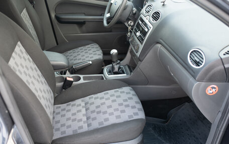 Ford Focus II рестайлинг, 2007 год, 600 000 рублей, 24 фотография