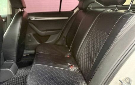 Skoda Octavia, 2015 год, 850 000 рублей, 18 фотография