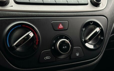 Hyundai Solaris II рестайлинг, 2019 год, 1 360 000 рублей, 20 фотография