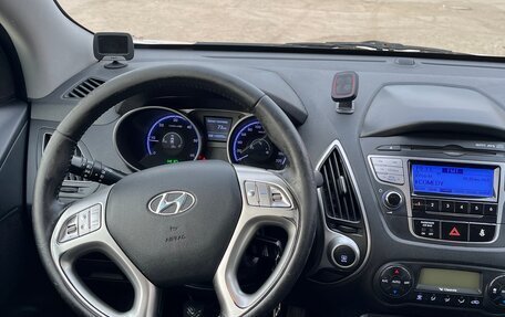 Hyundai ix35 I рестайлинг, 2012 год, 1 050 000 рублей, 14 фотография