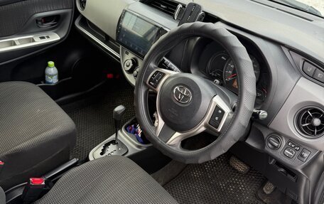 Toyota Vitz, 2015 год, 750 000 рублей, 9 фотография