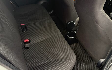 Toyota Vitz, 2015 год, 750 000 рублей, 10 фотография