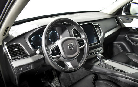 Volvo XC90 II рестайлинг, 2018 год, 4 499 000 рублей, 9 фотография