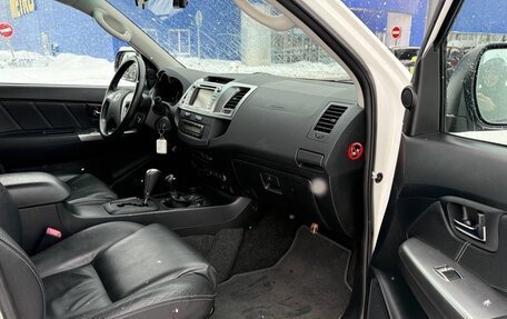Toyota Hilux VII, 2014 год, 2 695 000 рублей, 11 фотография