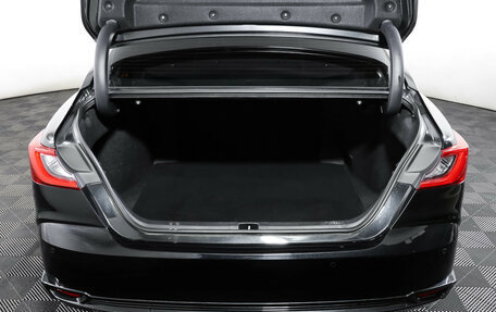 Toyota Camry, 2024 год, 4 050 000 рублей, 9 фотография