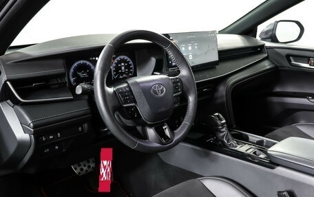 Toyota Camry, 2024 год, 4 050 000 рублей, 15 фотография