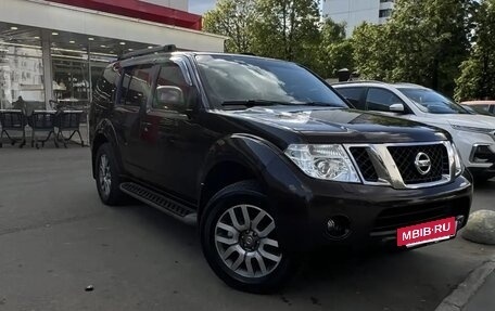 Nissan Pathfinder, 2010 год, 1 550 000 рублей, 11 фотография
