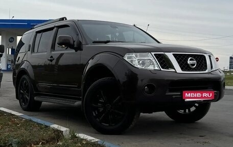 Nissan Pathfinder, 2010 год, 1 550 000 рублей, 16 фотография