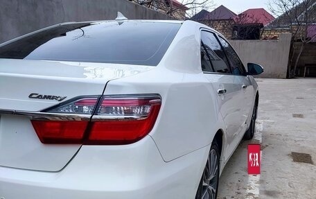 Toyota Camry, 2017 год, 2 000 000 рублей, 11 фотография
