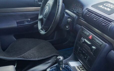 Audi A4, 1999 год, 390 000 рублей, 5 фотография