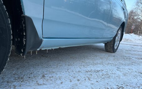 Nissan Wingroad III, 2001 год, 350 000 рублей, 11 фотография