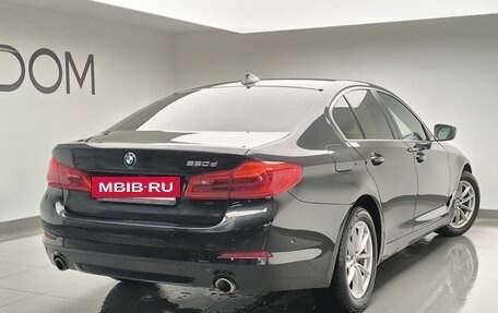 BMW 5 серия, 2020 год, 3 770 000 рублей, 4 фотография