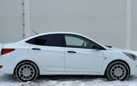 Hyundai Solaris II рестайлинг, 2014 год, 1 020 000 рублей, 6 фотография