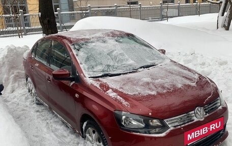 Volkswagen Polo VI (EU Market), 2013 год, 1 099 000 рублей, 2 фотография