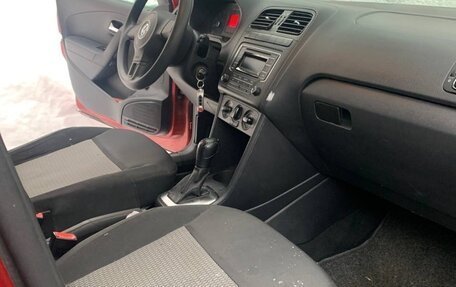 Volkswagen Polo VI (EU Market), 2013 год, 1 099 000 рублей, 6 фотография