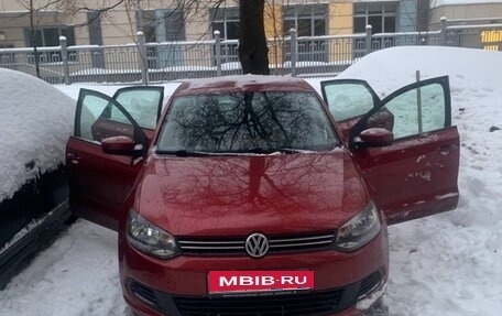 Volkswagen Polo VI (EU Market), 2013 год, 1 099 000 рублей, 3 фотография